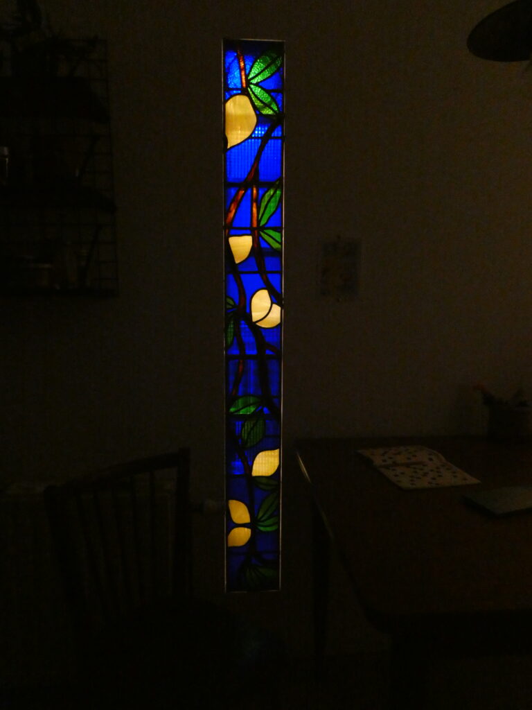 vitrail citron, la nuit